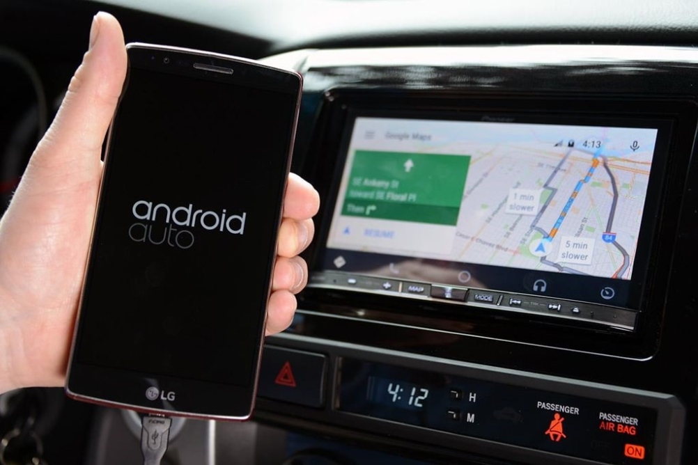 Niche Utama 1 How To Install Android Auto On An Old Car  CAR Magazine